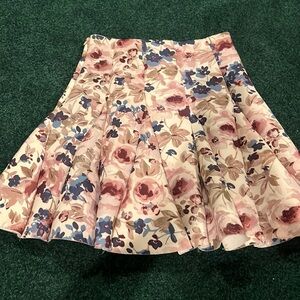 LC Lauren Conrad Floral Runway Scuba Skirt